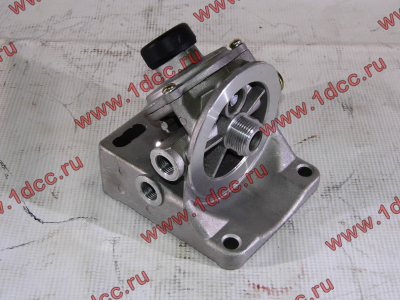 Кронштейн топливного фильтра грубой очистки (с помпой, 4 отверстия) H3/SH/F HOWO (ХОВО)  фото 1 Сочи