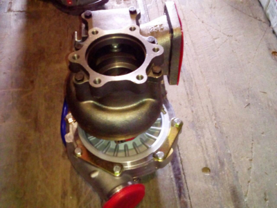 Турбина (Турбокомпрессор) GT40 YC6M YUCHAI (ЮЧАЙ) M4200-1118100-135 фото 1 Сочи